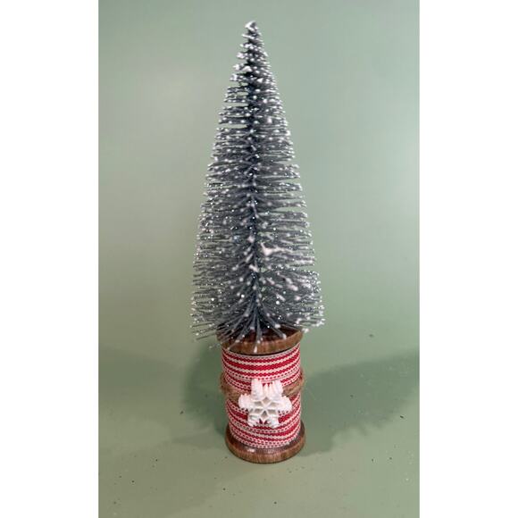 Handcrafted Gold Bottle Brush Tree on Decorated Thread Spool Holiday Décor SPT3 - Picture 1 of 3